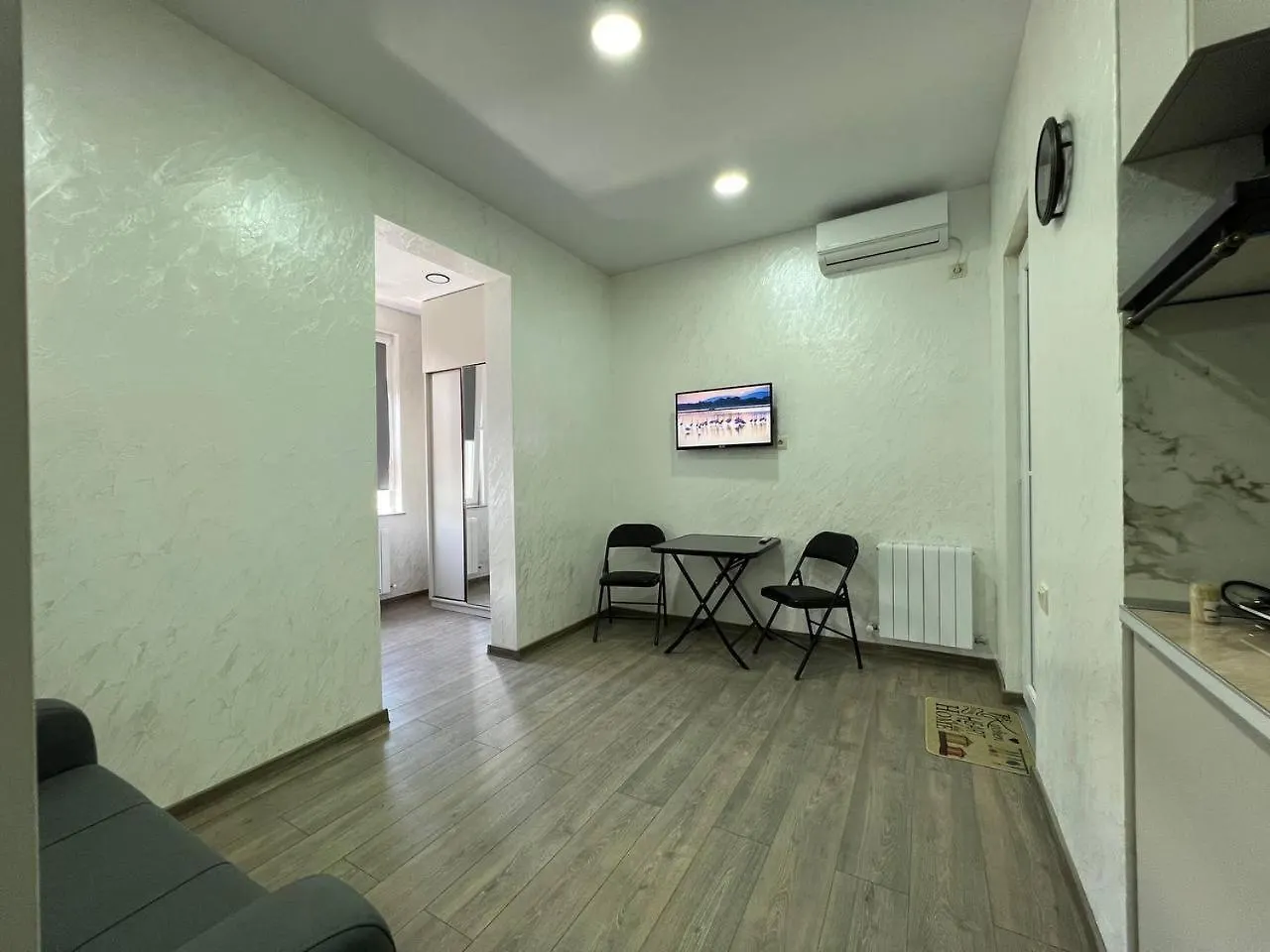 Sun And Moon Apartment Batumi Georgia